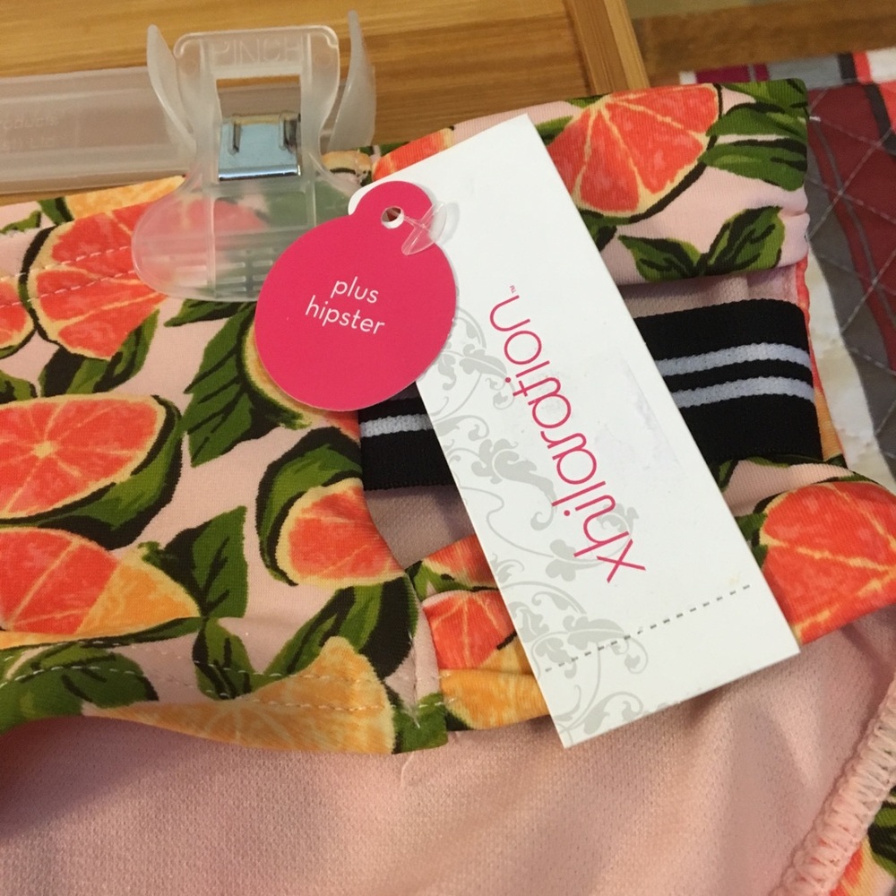 NWT Hipster Bikini Bottoms - Picture 5 of 5